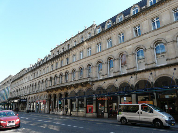 Queens Road 